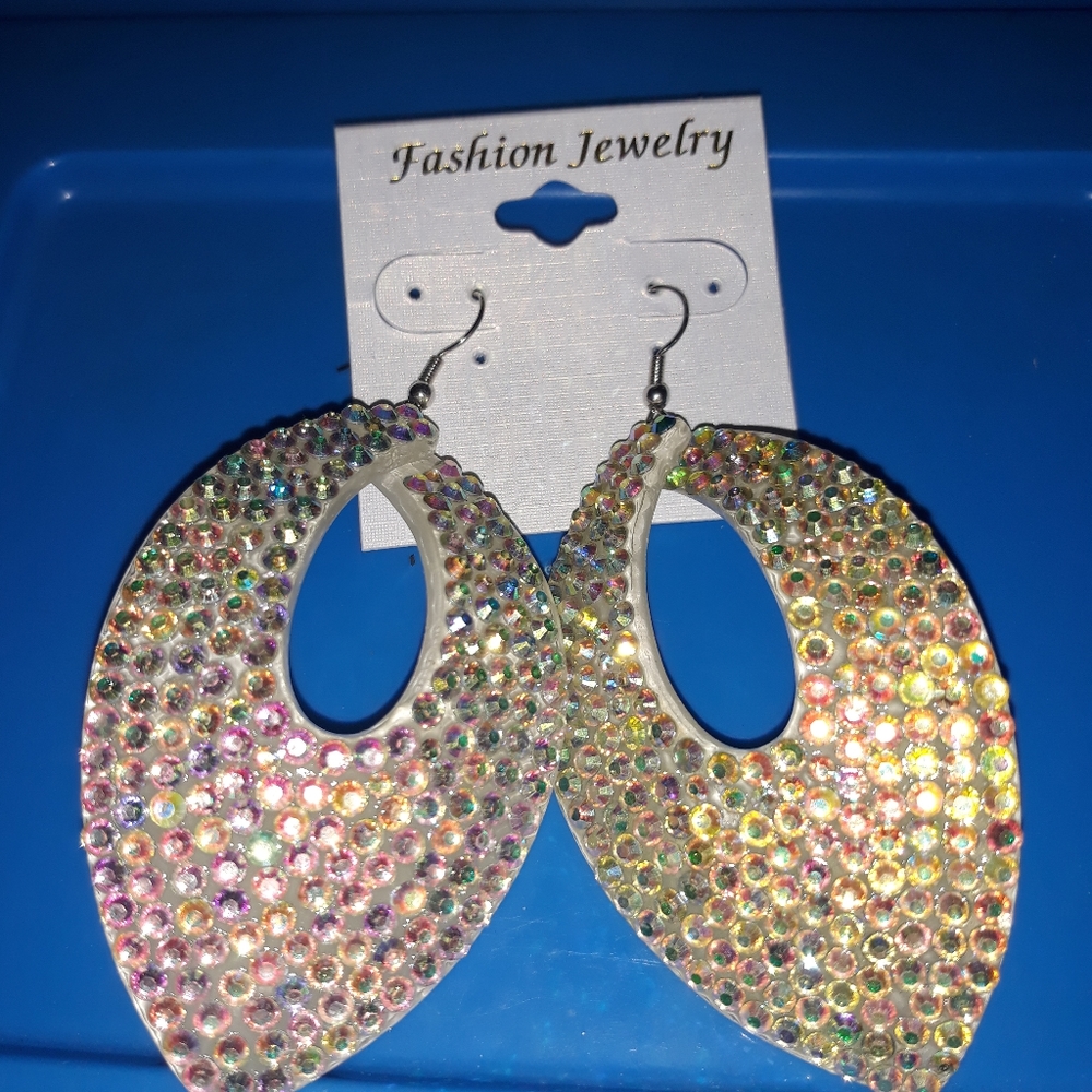 Fashion jewelry